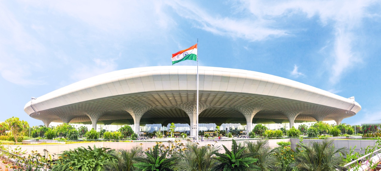 Mumbai’s CSMIA sets up Electric Vehicle Fast charging stations