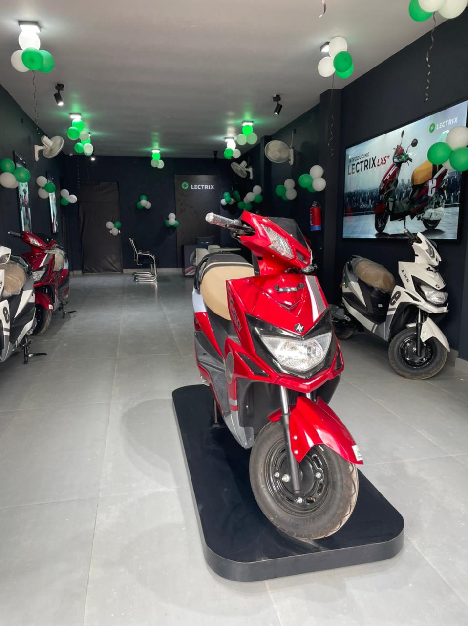 Lectrix EV pushes for big expansion plan of 300 dealerships by mid-2023
