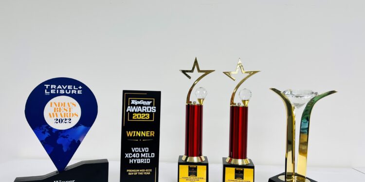 Volvo XC 40 shines with a sweep of spectacular Awards.
