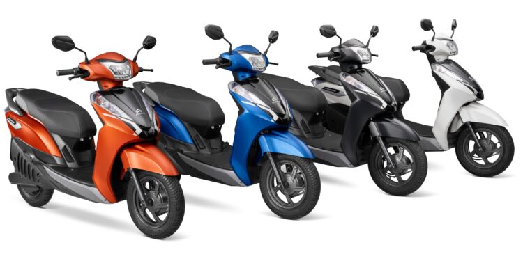Ampere electric two-wheeler registers over 1 lakh retail sales in the Financial year 2022-23