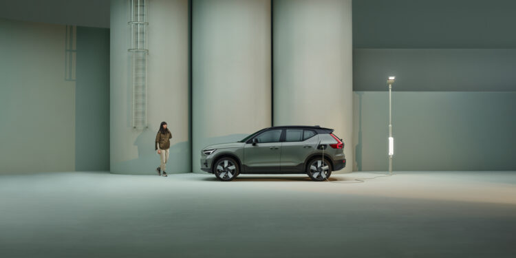 Volvo Car India celebrates another milestone by delivering 200th Pure Electric XC40 Recharge