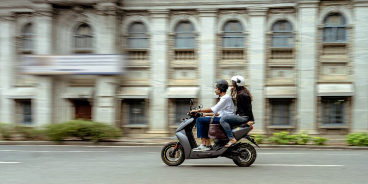 Ather announces India’s first 60 month loan product for EV two-wheelers