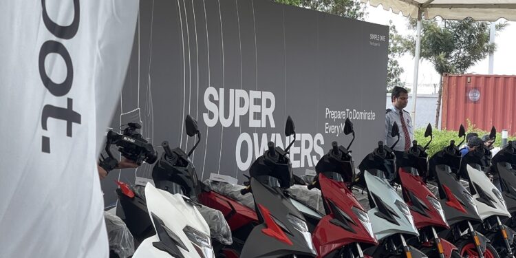 Simple Energy starts  deliveries of Super EV