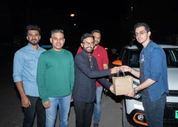 Zoomcar and SPARKCARS to raise EV Car Adoption in Self-Drive Space