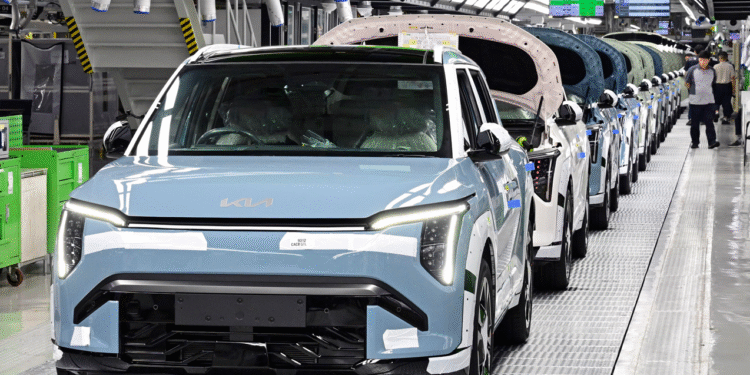 Kia Gwangmyeong EVO Plant Opens to Significantly Expand EV Production