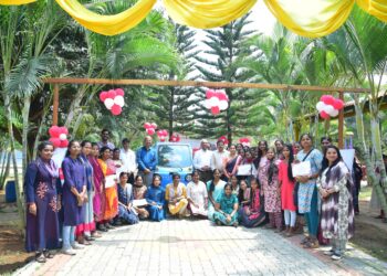 Mahindra Hunnar project: Puts women in the driving seat