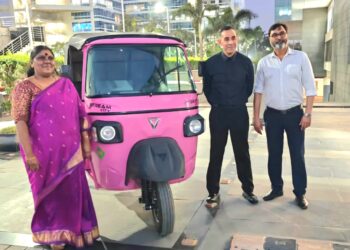 Omega Seiki Mobility (OSM) to deploy 2500 pink autos through Naari Shakti NGO