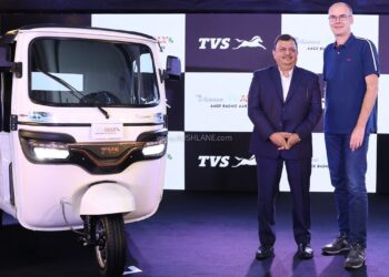 TVS Signs MOU with ODR cabs for 500 TVS KING Max EV three wheelers