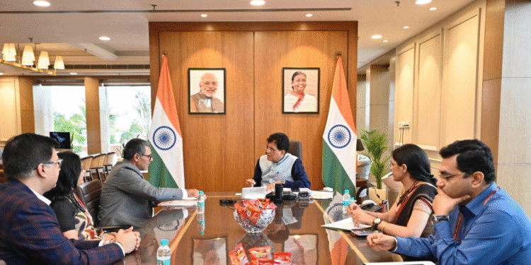 JBM Powers Delhi’s Green Push; CM Rekha Gupta Flags Off 100 New DEVi Electric Buses