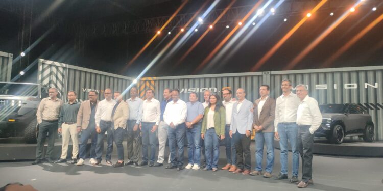Mahindra unveils NU.IQ platform