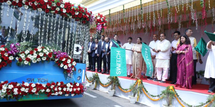 Delhi Accelerates Electric Bus Push with SWITCH EiV12 Rollout New