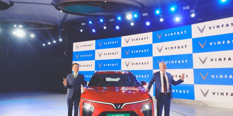 VinFast Enters India with VF6, VF7 Electric SUVs; Commits $2 Billion Investment