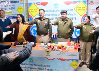 SIAM Holds Road Safety Refresher Workshops for Drivers in Delhi