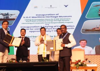 Tata Motors to Roll Out 40 Green Hydrogen Heavy-Duty Trucks Under MoU with V.O. Chidambaranar Port Authority